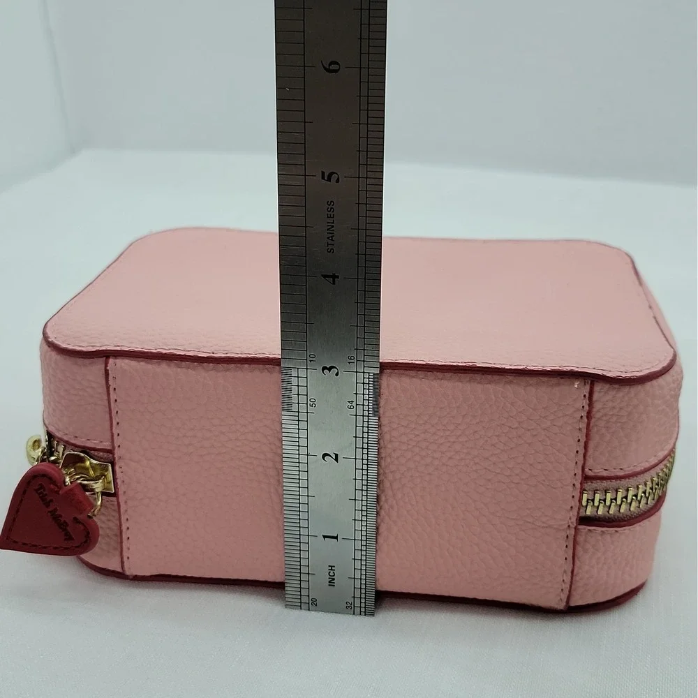 Trish McEvoy Makeup Planner Case Pink Red Heart Power Makeup ZipAround 2 Pages